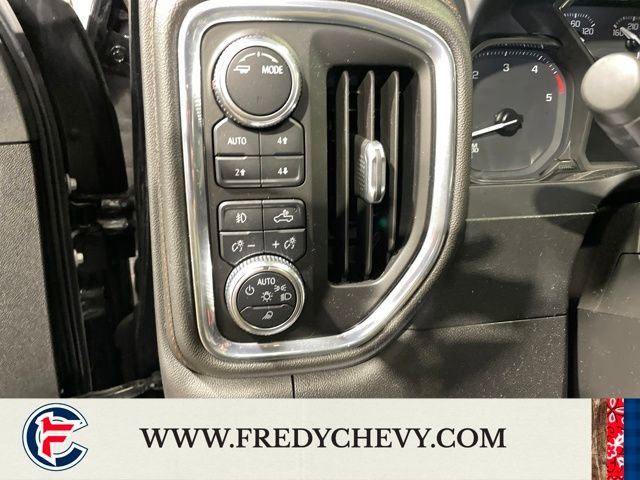 Used 2022 GMC Sierra 2500 AT4 image 29