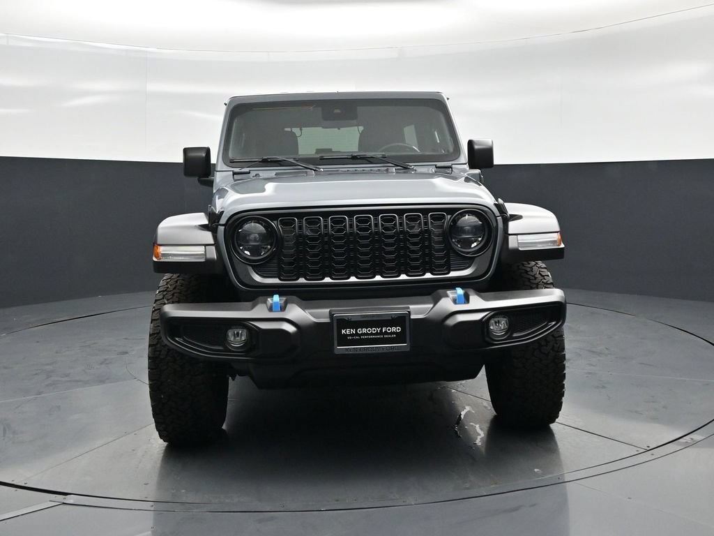 Used 2024 Jeep Wrangler Unlimited AWD/4WD image 22