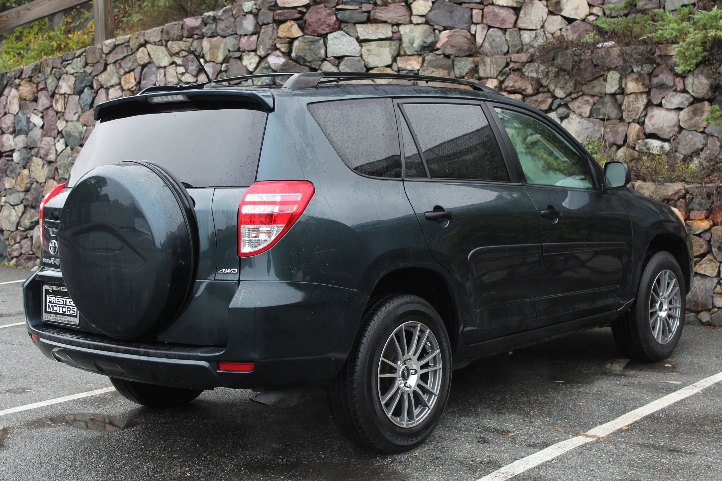 Used 2010 Toyota RAV4 4WD image 9