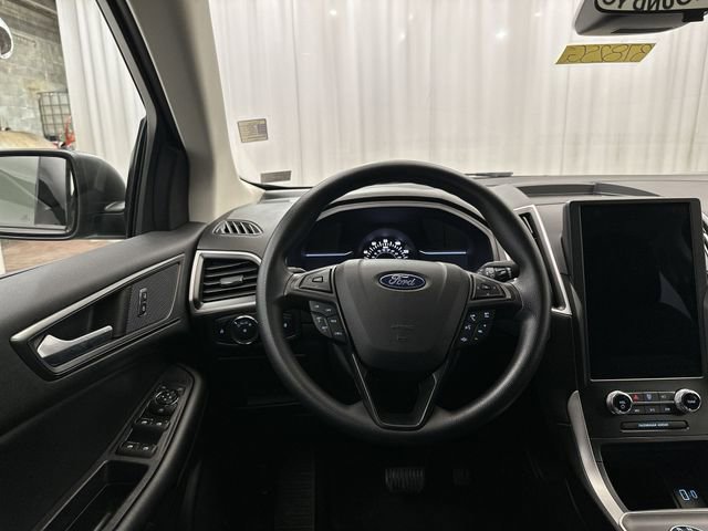 Used 2024 Ford Edge SE AWD/4WD image 15