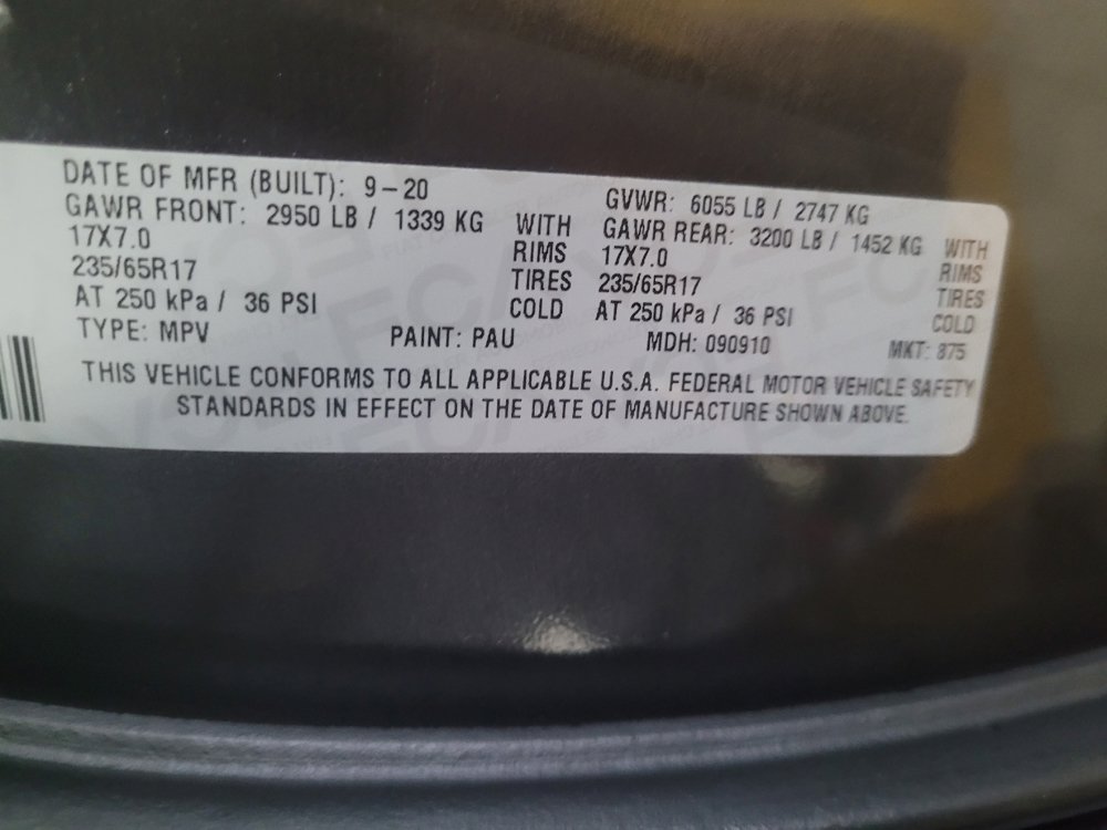 Used 2020 Chrysler Pacifica Touring-L FWD image 33