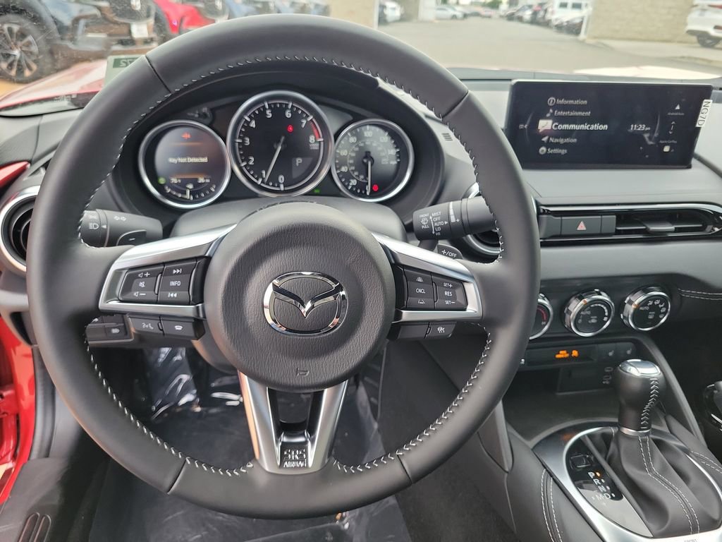New 2025 MAZDA MX-5 Miata RF Grand Touring image 4
