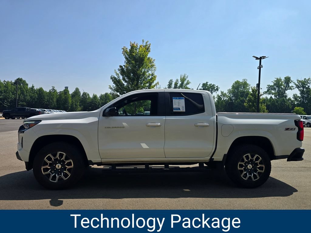 Certified 2023 Chevrolet Colorado Z71 w/ Z71 Convenience Package 2 AWD/4WD image 5