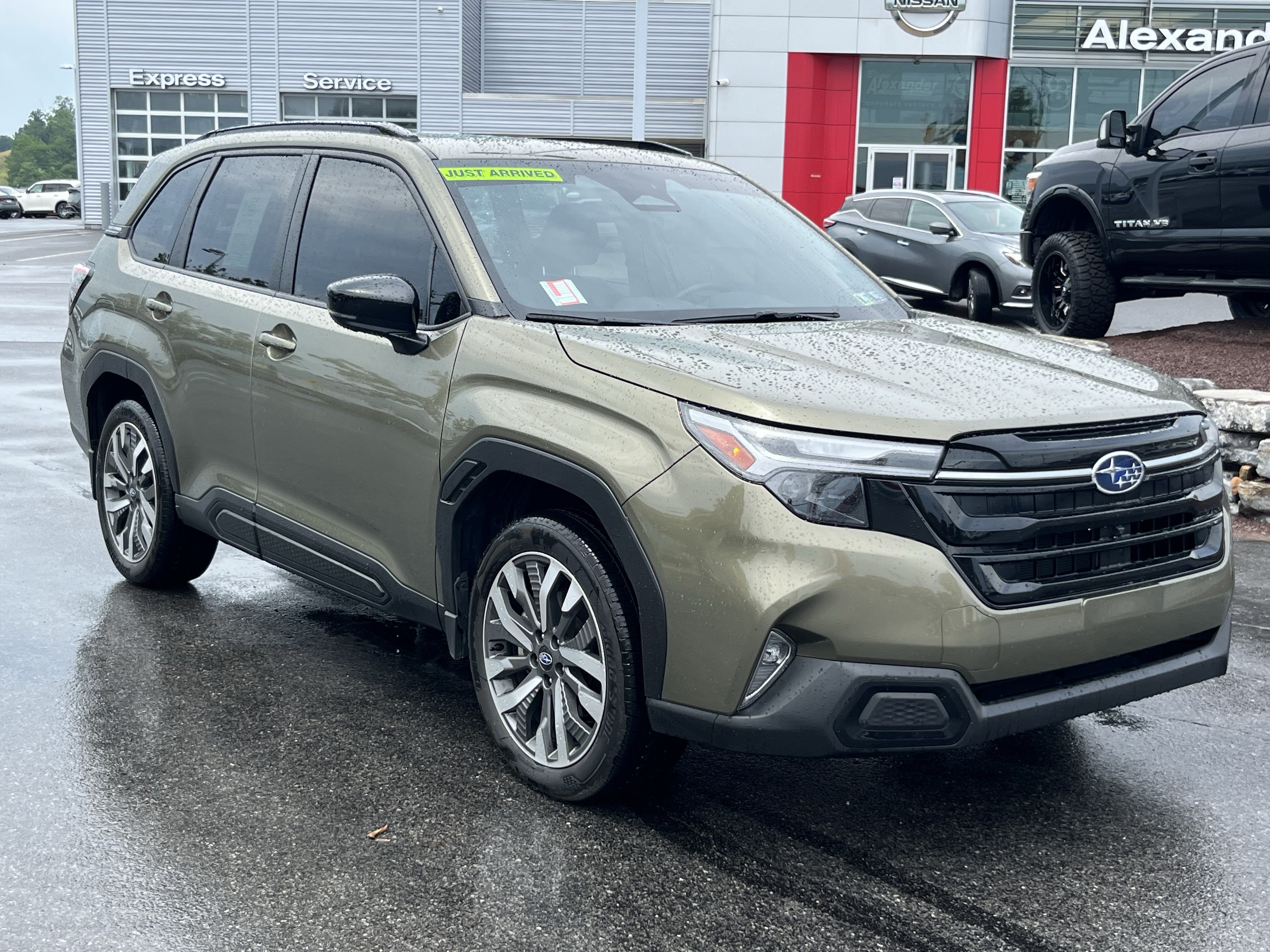 Used 2025 Subaru Forester Touring AWD/4WD video 1