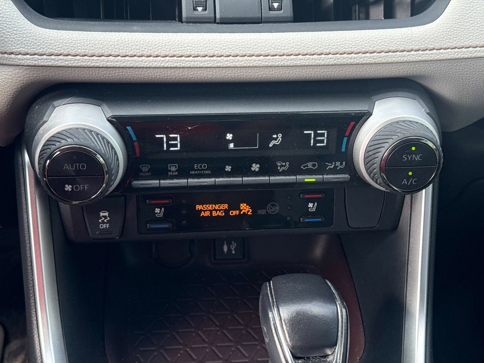 Used 2019 Toyota RAV4 Limited w/ Cold Weather Package image 26