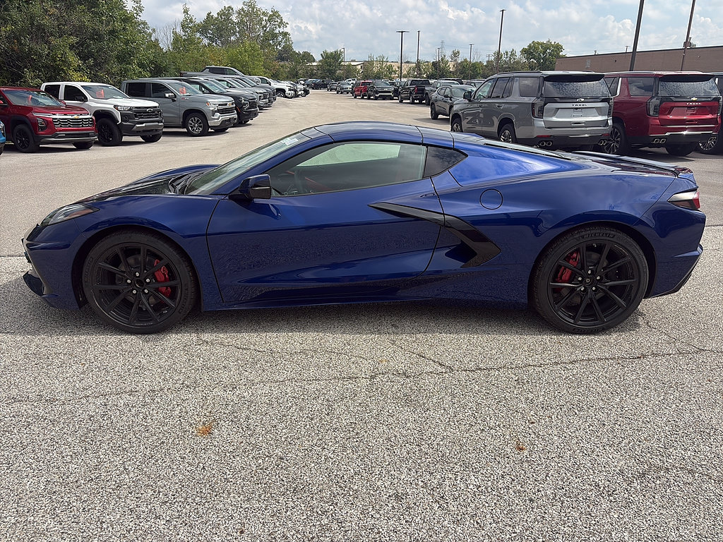 New 2027 Chevrolet Corvette Stingray Coupe w/ Stealth Interior Trim Package RWD image 2