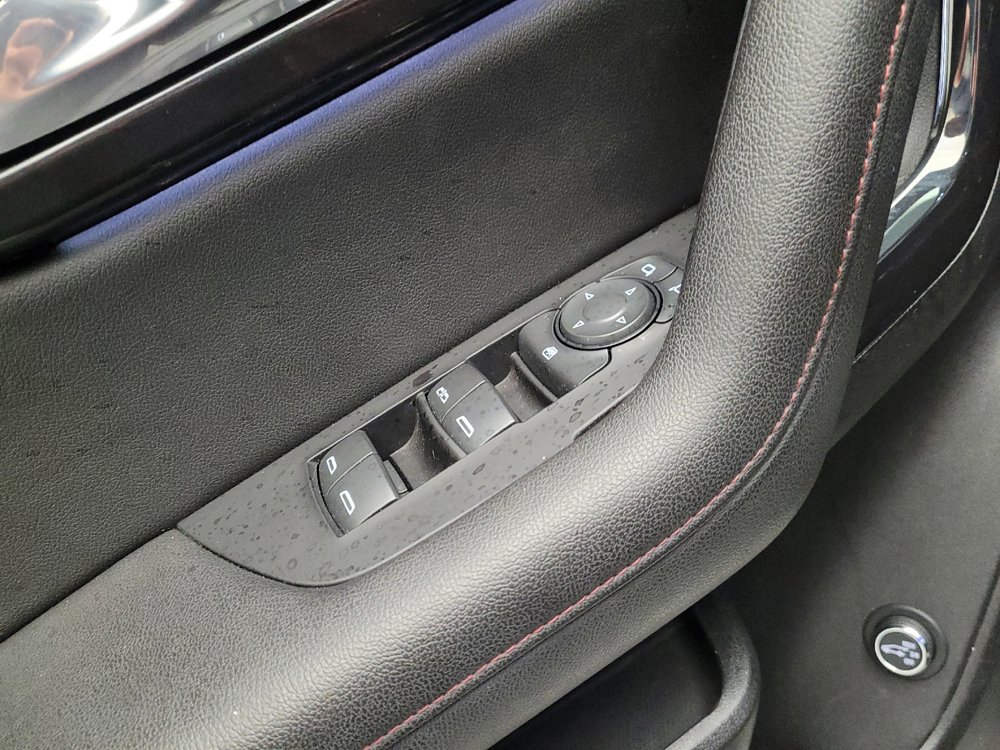 Used 2020 Chevrolet Blazer RS FWD image 27