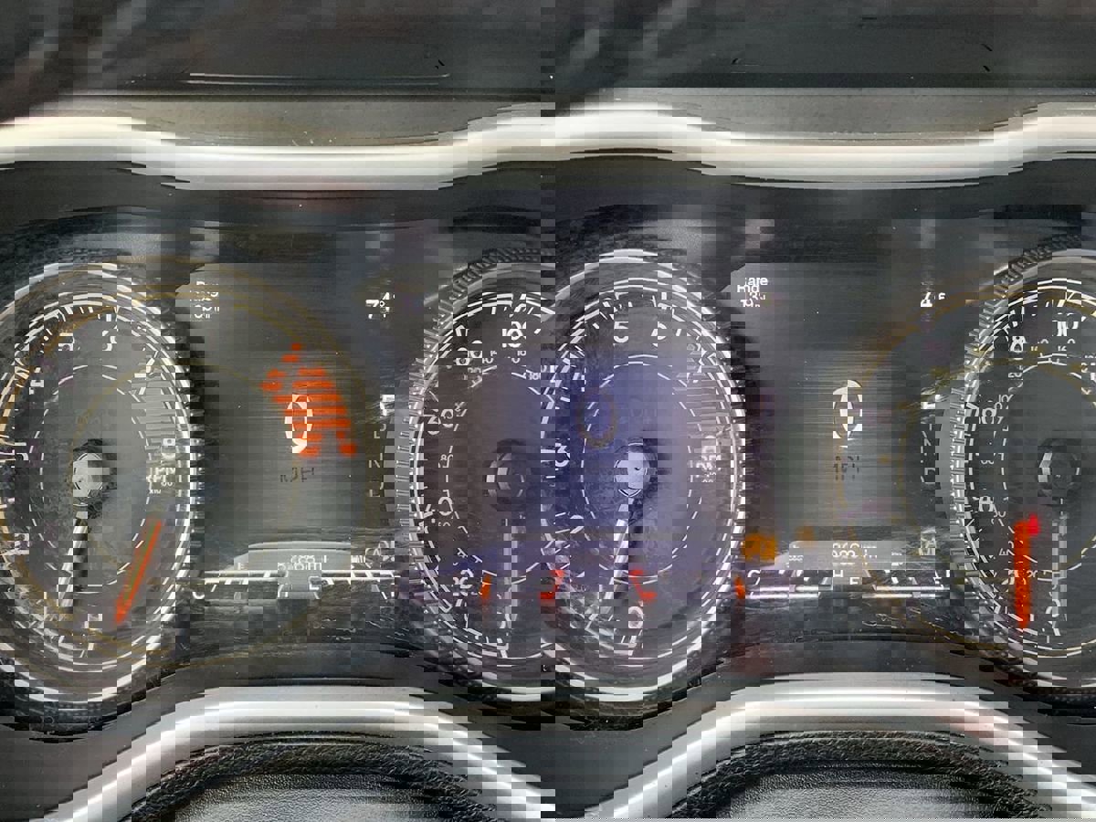 Used 2017 Jeep Cherokee Trailhawk w/ Comfort/Convenience Group image 19