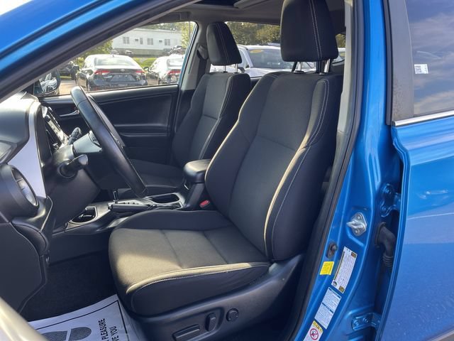 Certified 2018 Toyota RAV4 XLE AWD/4WD image 14