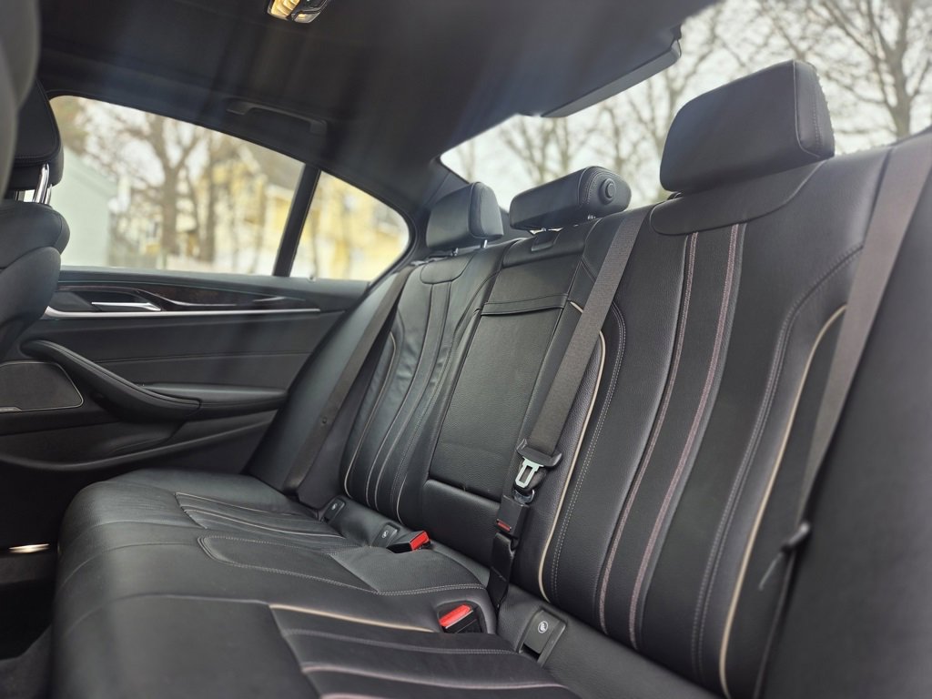 Used 2018 BMW 540i xDrive 540i xDrive image 23