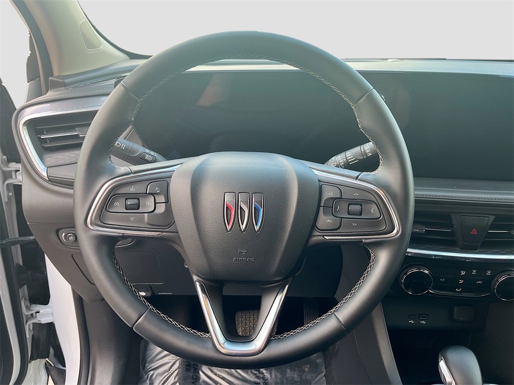 Used 2024 Buick Encore GX Preferred image 11
