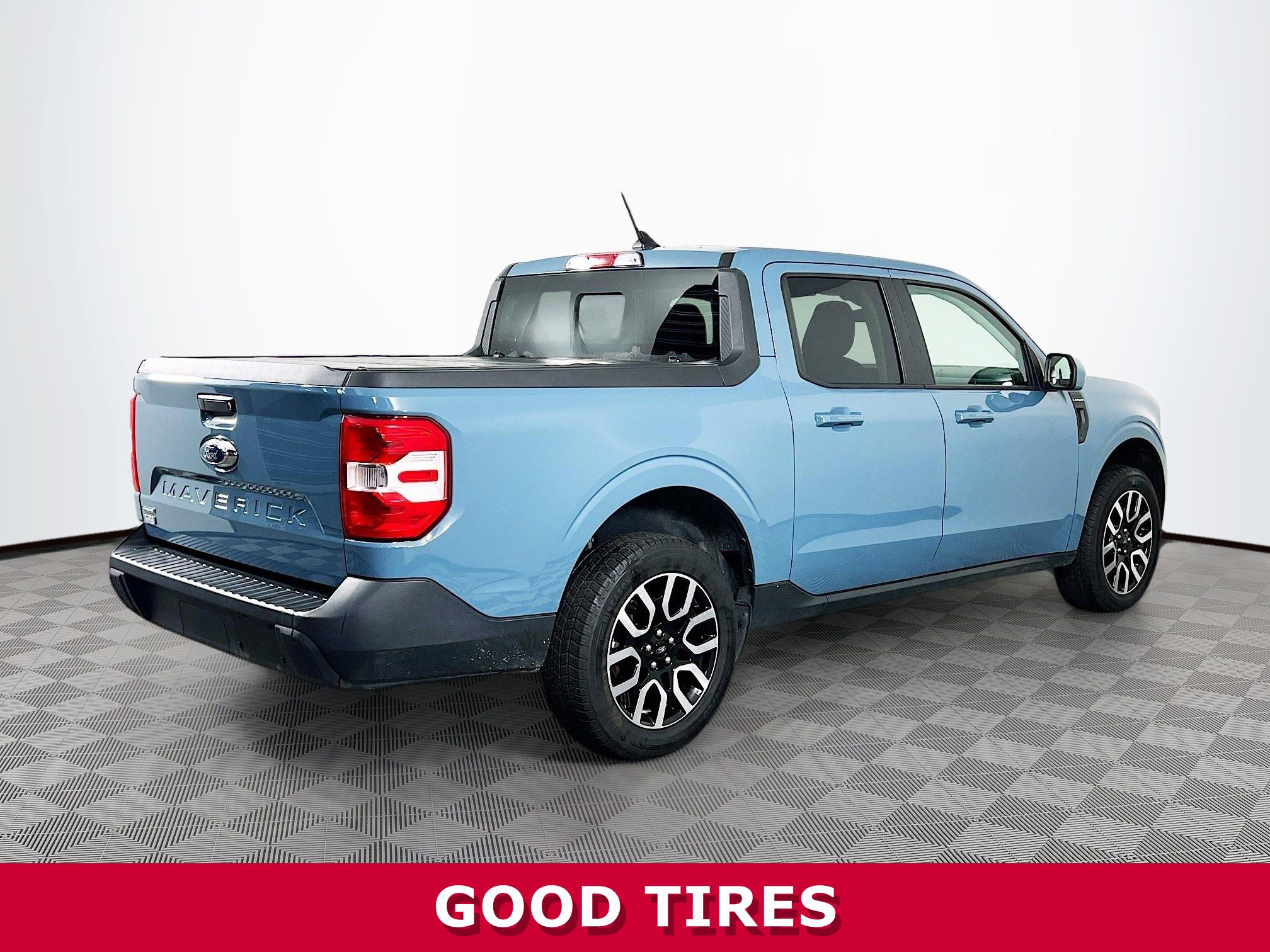 Used 2022 Ford Maverick Lariat image 30