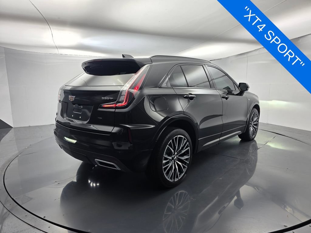 Used 2024 Cadillac XT4 Sport FWD image 4