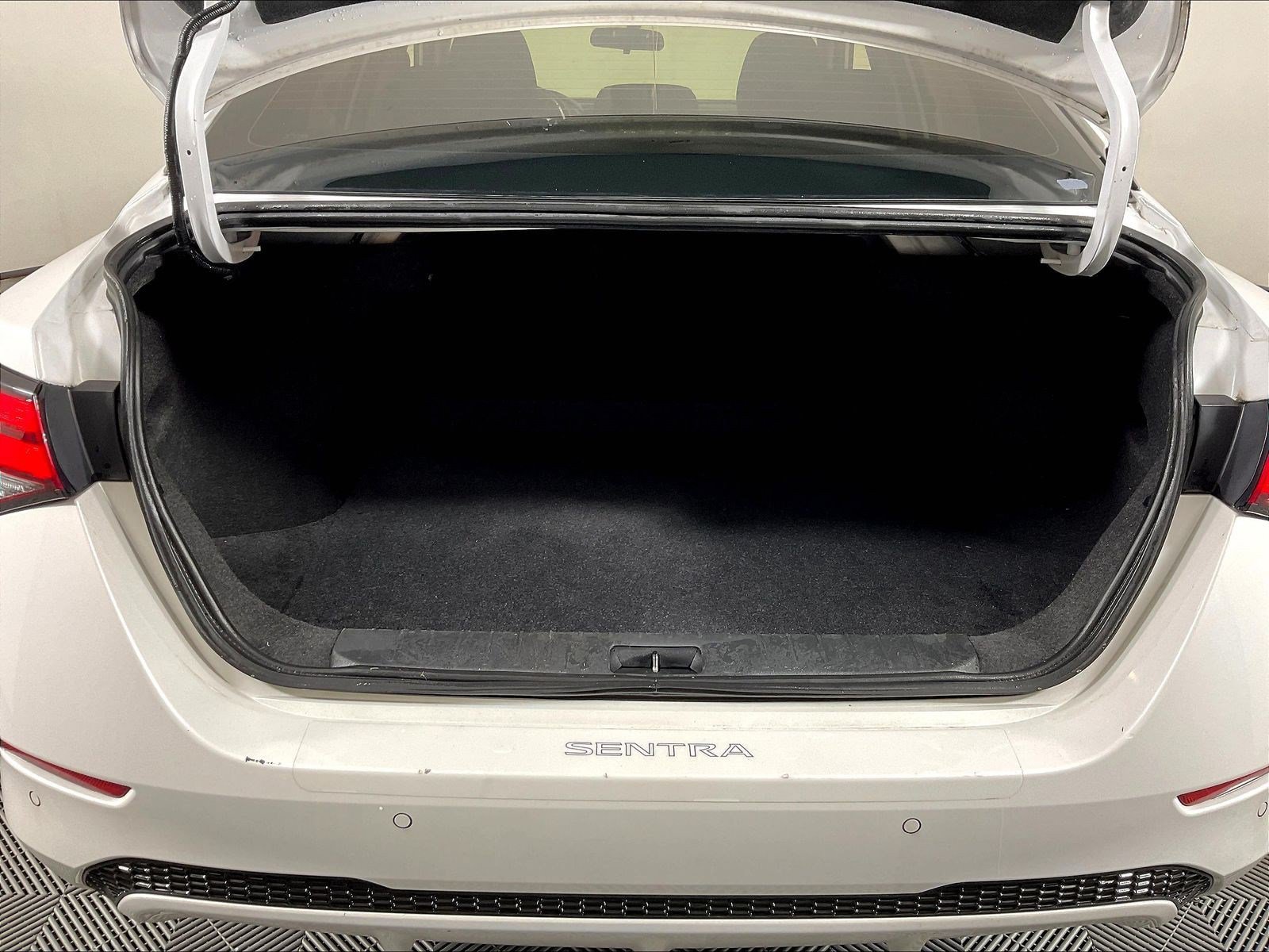 Used 2023 Nissan Sentra SV w/ All-Weather Package FWD image 35