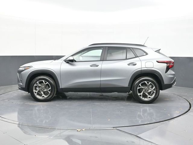 New 2026 Chevrolet Trax LT w/ Driver Confidence Package image 9