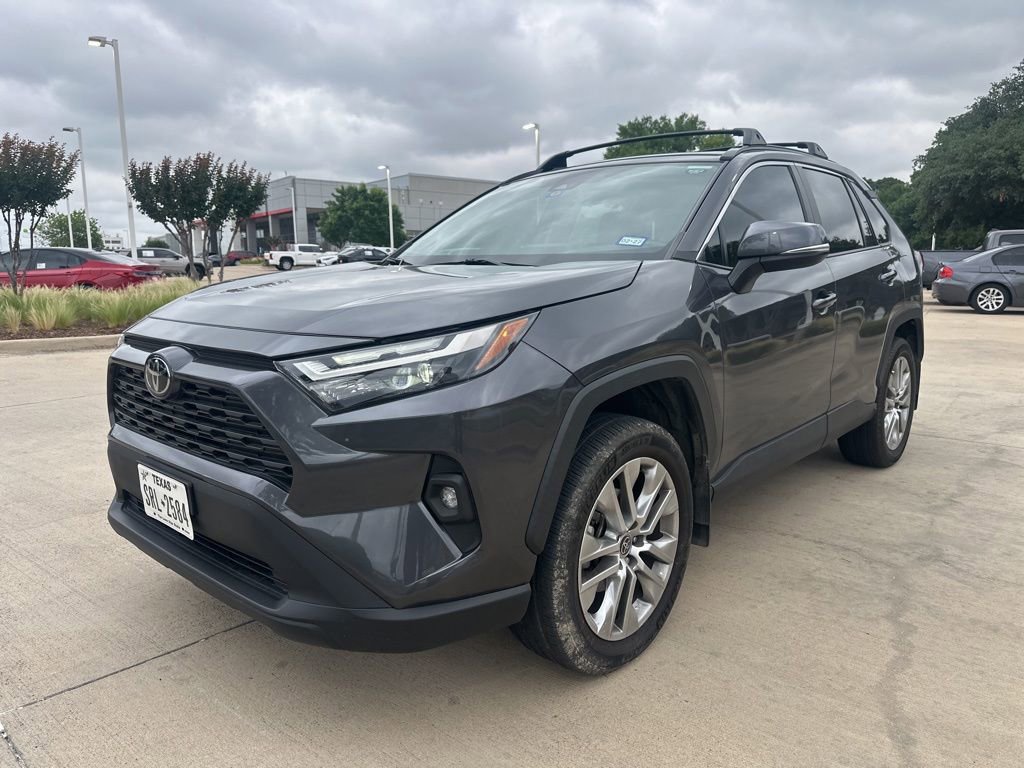 Used 2023 Toyota RAV4 XLE Premium FWD image 1