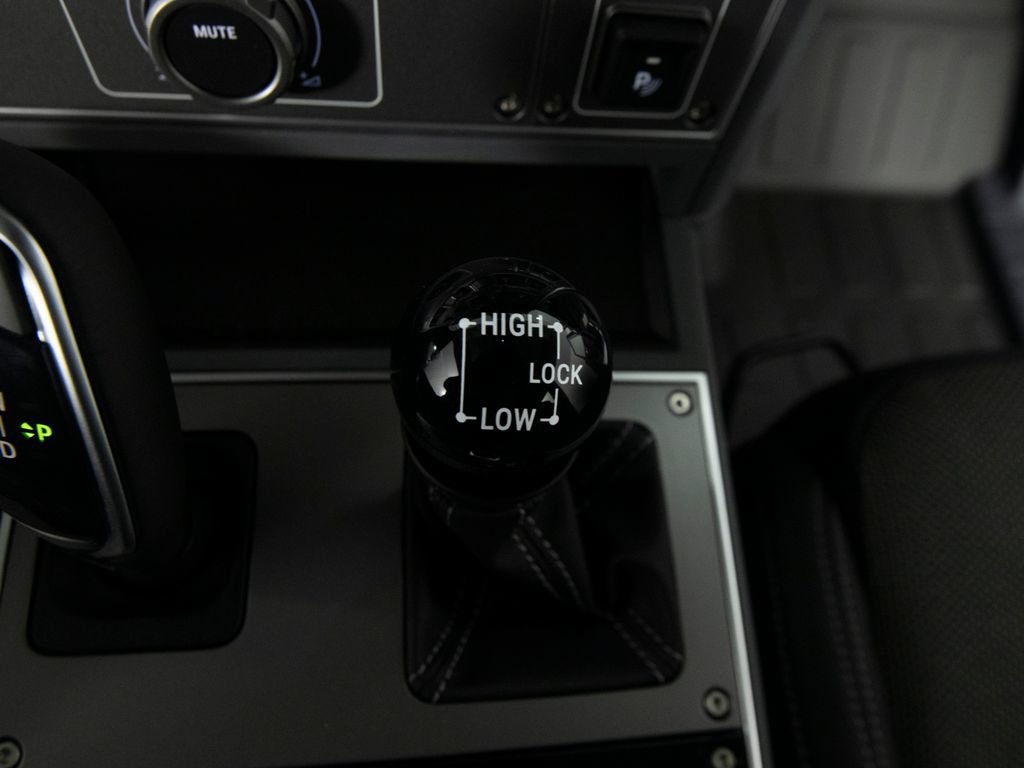 New 2026 INEOS Grenadier Station Wagon AWD/4WD image 25