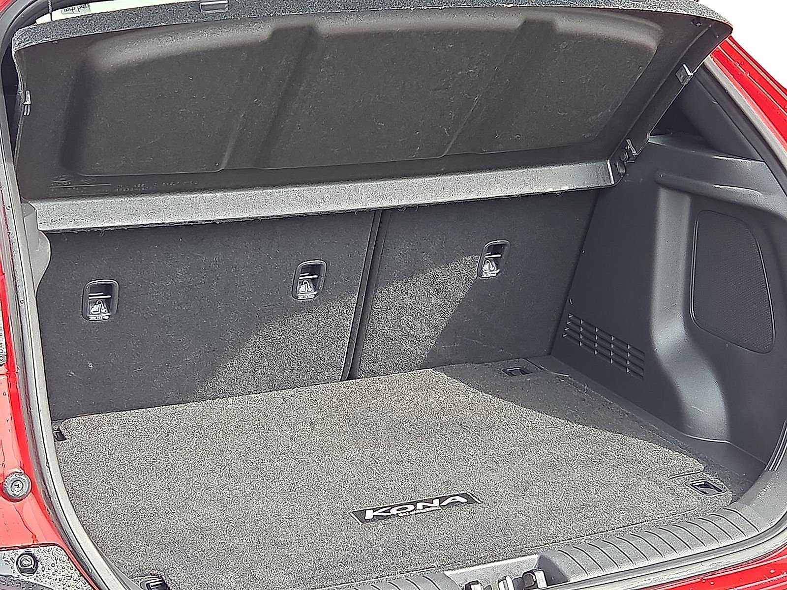 Used 2022 Hyundai Kona N Line w/ Tech Package image 9