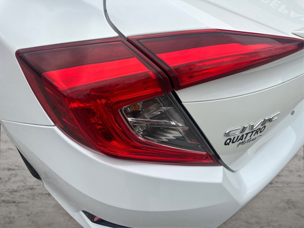 Used 2016 Honda Civic EX-T image 21