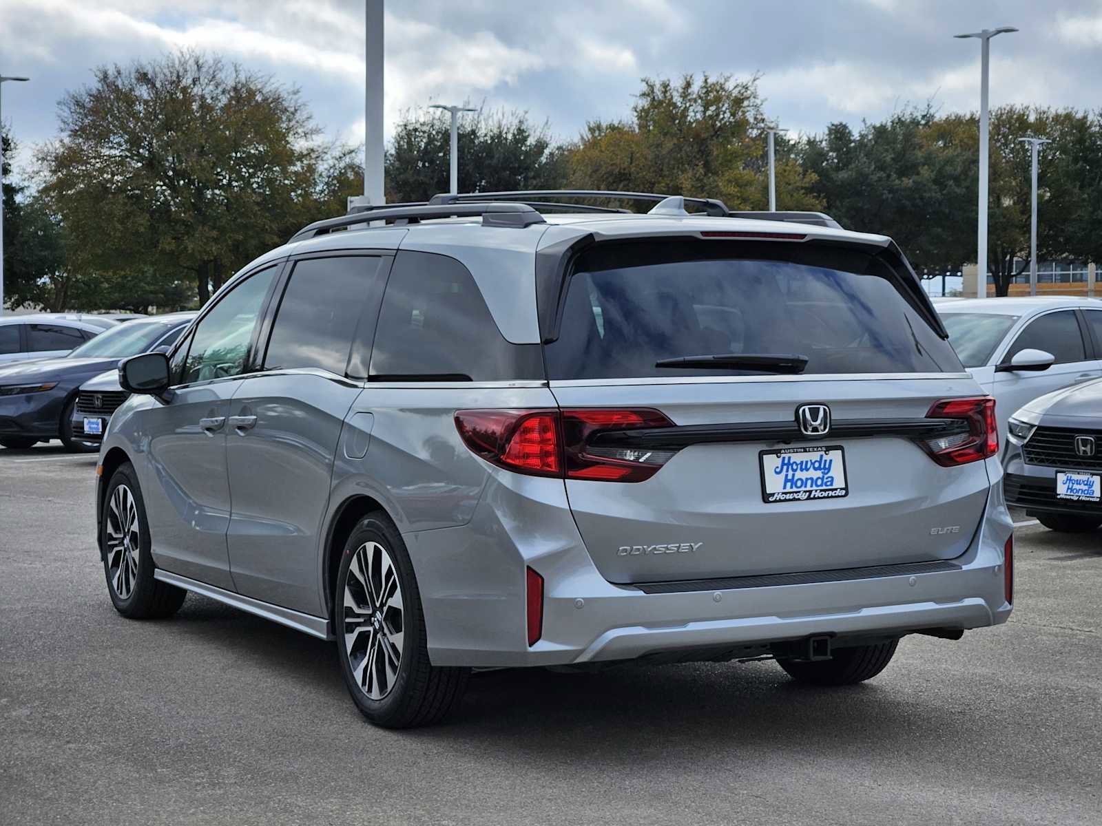 New 2026 Honda Odyssey Elite image 4