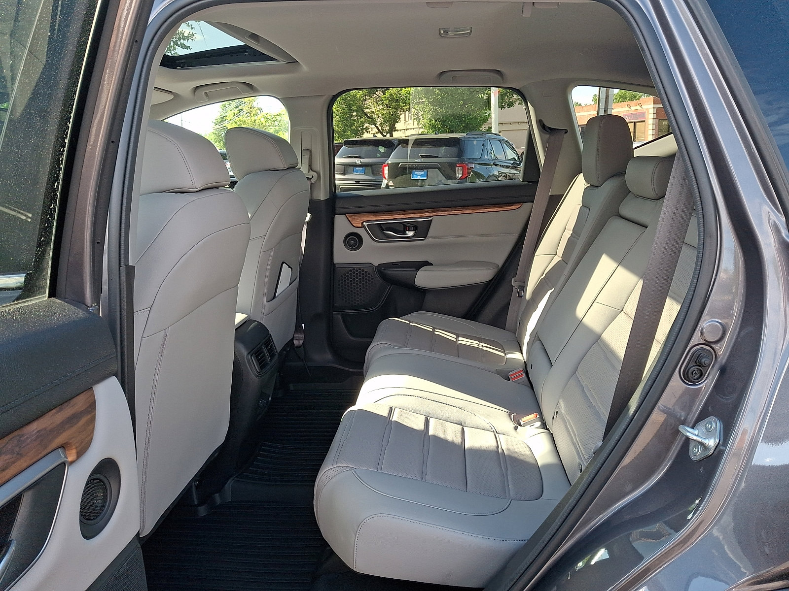 Used 2021 Honda CR-V EX-L image 10