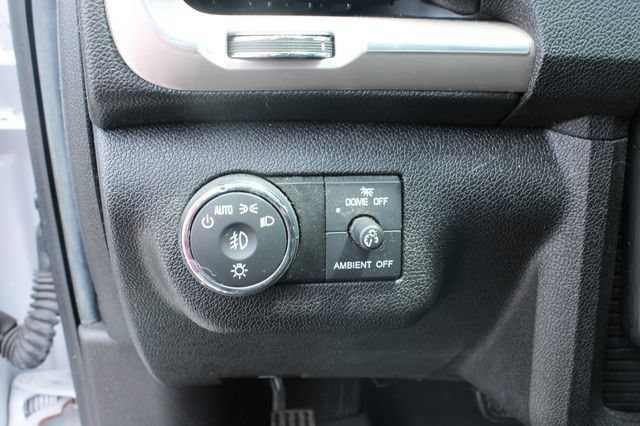 Used 2016 GMC Acadia Denali AWD/4WD image 16