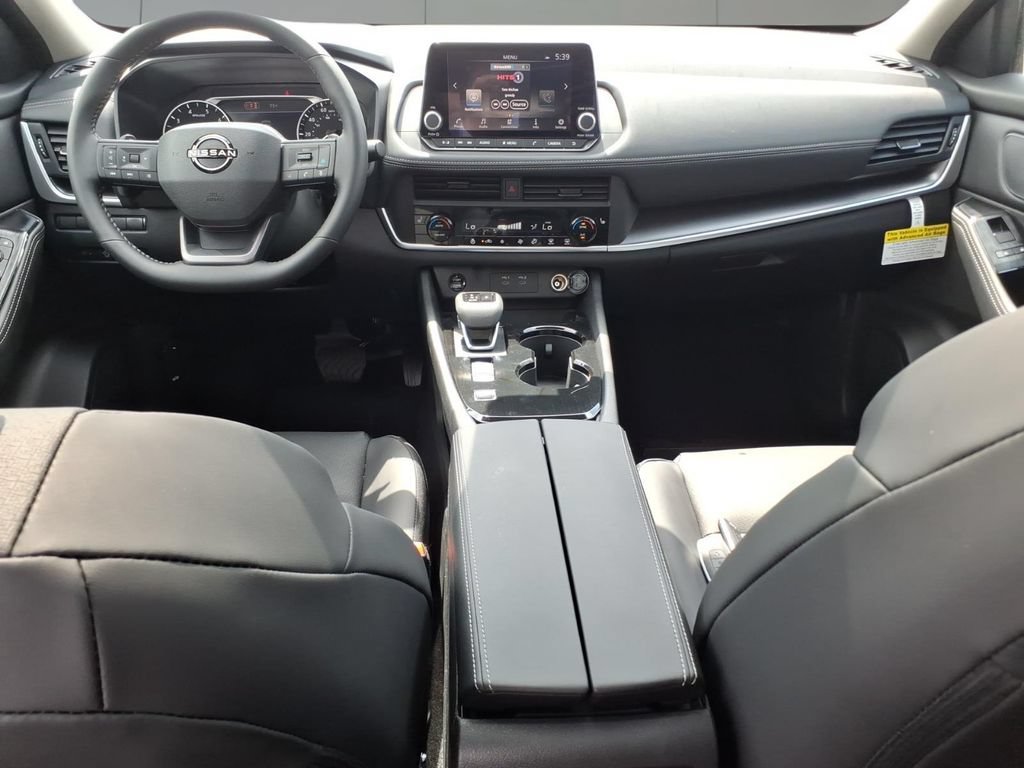 New 2026 Nissan Rogue SV FWD image 11