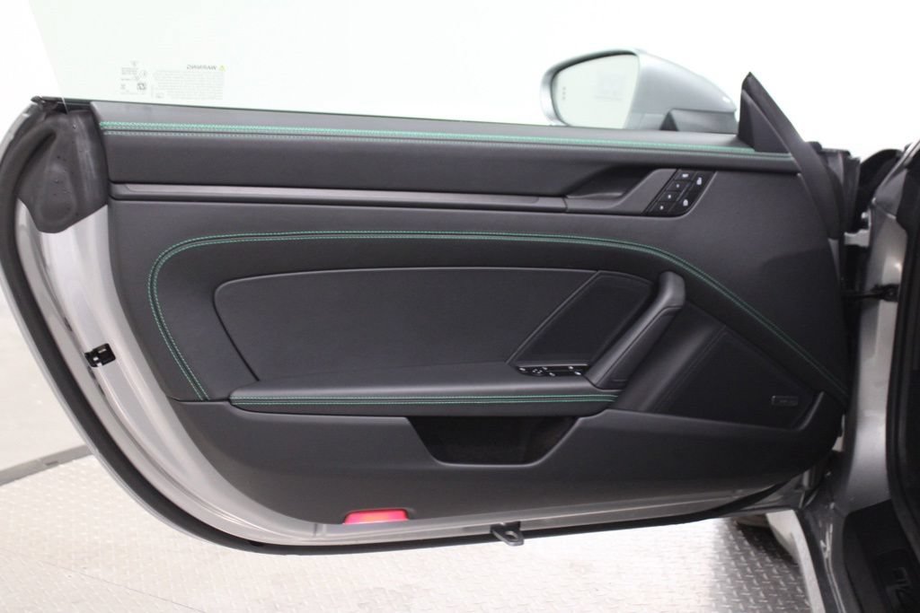 Certified 2026 Porsche 911 Carrera GTS RWD image 22