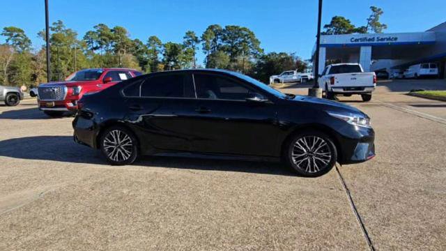 Used 2023 Kia Forte GT-Line w/ GT-Line Technology Package image 9