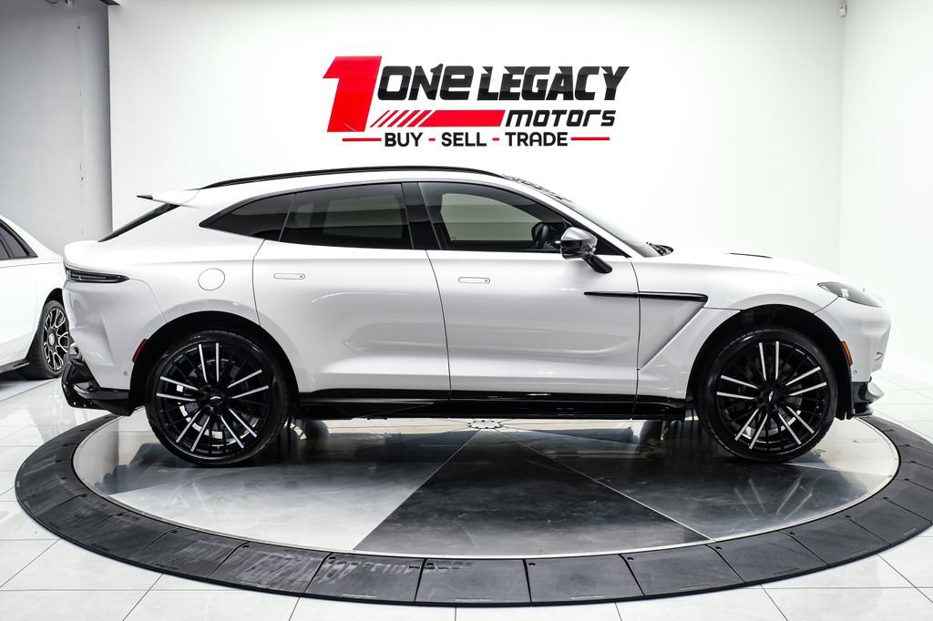 Used 2023 Aston Martin DBX 707 AWD/4WD image 6