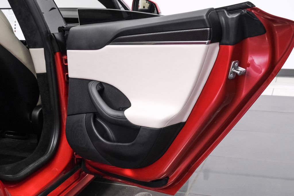 Used 2023 Tesla Model S Plaid image 49