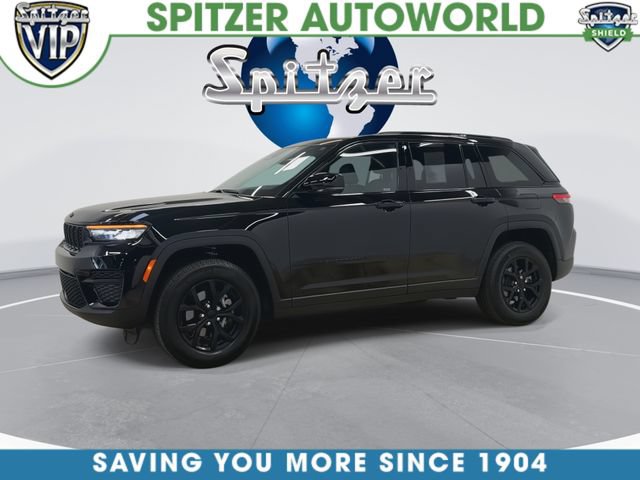 Certified 2025 Jeep Grand Cherokee Altitude AWD/4WD image 6