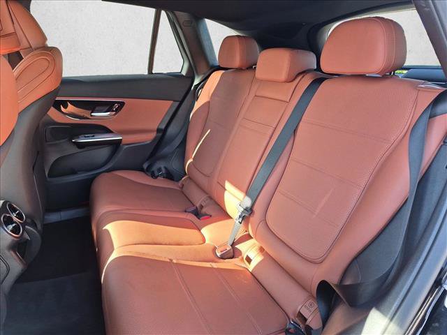 Used 2026 Mercedes-Benz GLC 300 image 18