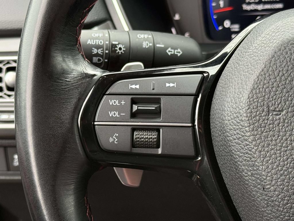 Certified 2025 Acura Integra A-Spec FWD image 29