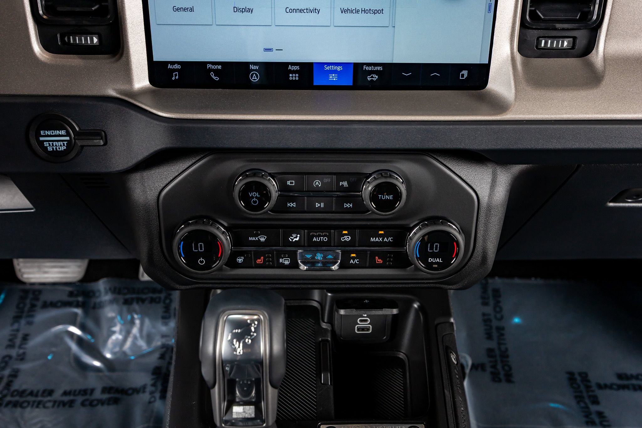 Used 2026 Ford Bronco Outer Banks AWD/4WD image 26