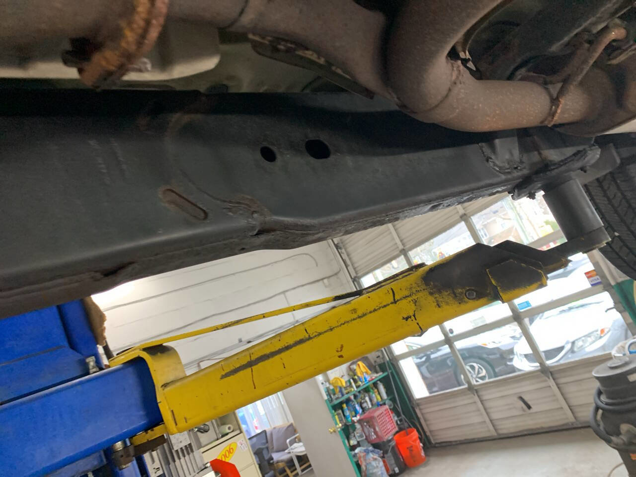 Used 2014 Nissan Frontier SV w/ SV Value Truck Package image 12