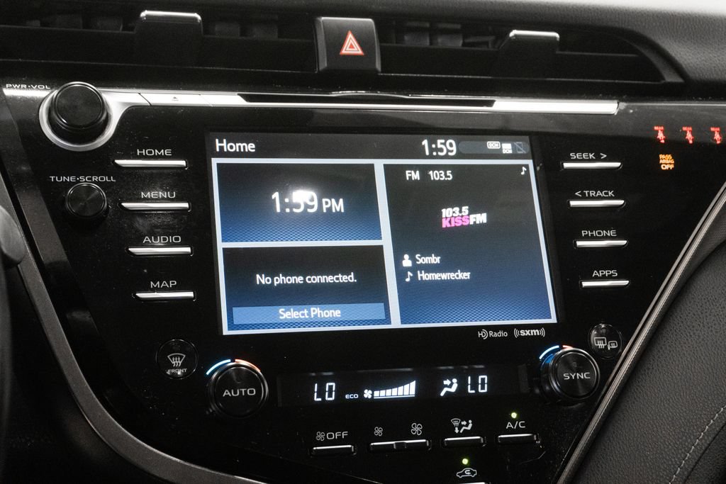 Used 2020 Toyota Camry XSE FWD image 20