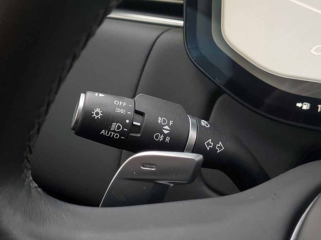 Used 2023 Land Rover Range Rover SE image 15