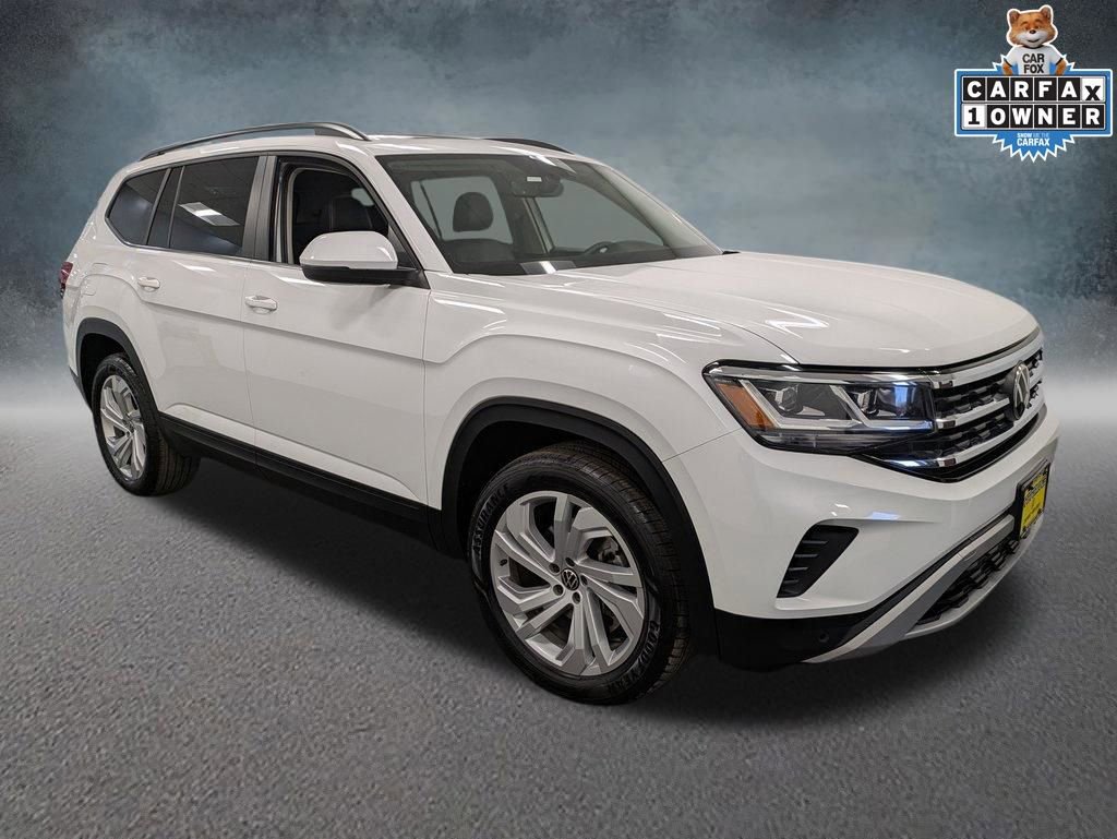 Used 2022 Volkswagen Atlas SE w/ Panoramic Sunroof Package image 3