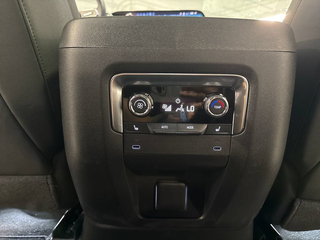 New 2026 Chevrolet Tahoe Z71 w/ Z71 Off-Road Package AWD/4WD image 44