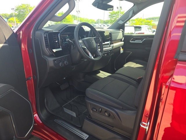 New 2025 Chevrolet Silverado 1500 RST w/ Dark Appearance Package image 11
