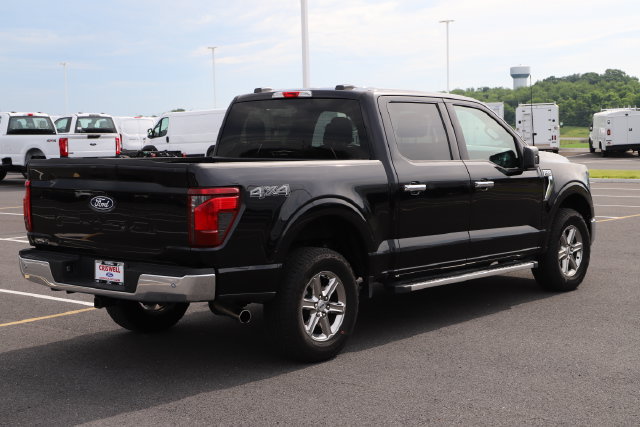Used 2025 Ford F150 XLT w/ Equipment Group 301A Standard AWD/4WD image 7