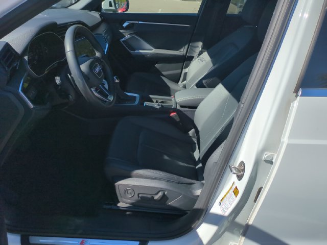 Used 2025 Audi Q3 2.0T Premium AWD/4WD image 14
