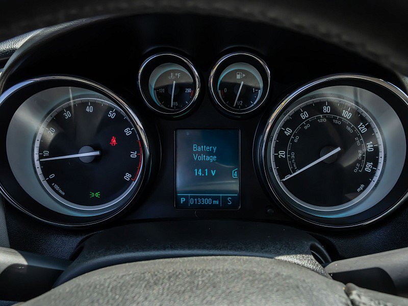Used 2013 Buick Verano image 30