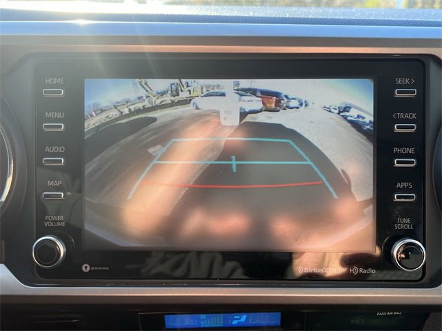 Used 2022 Toyota Tacoma TRD Sport image 17