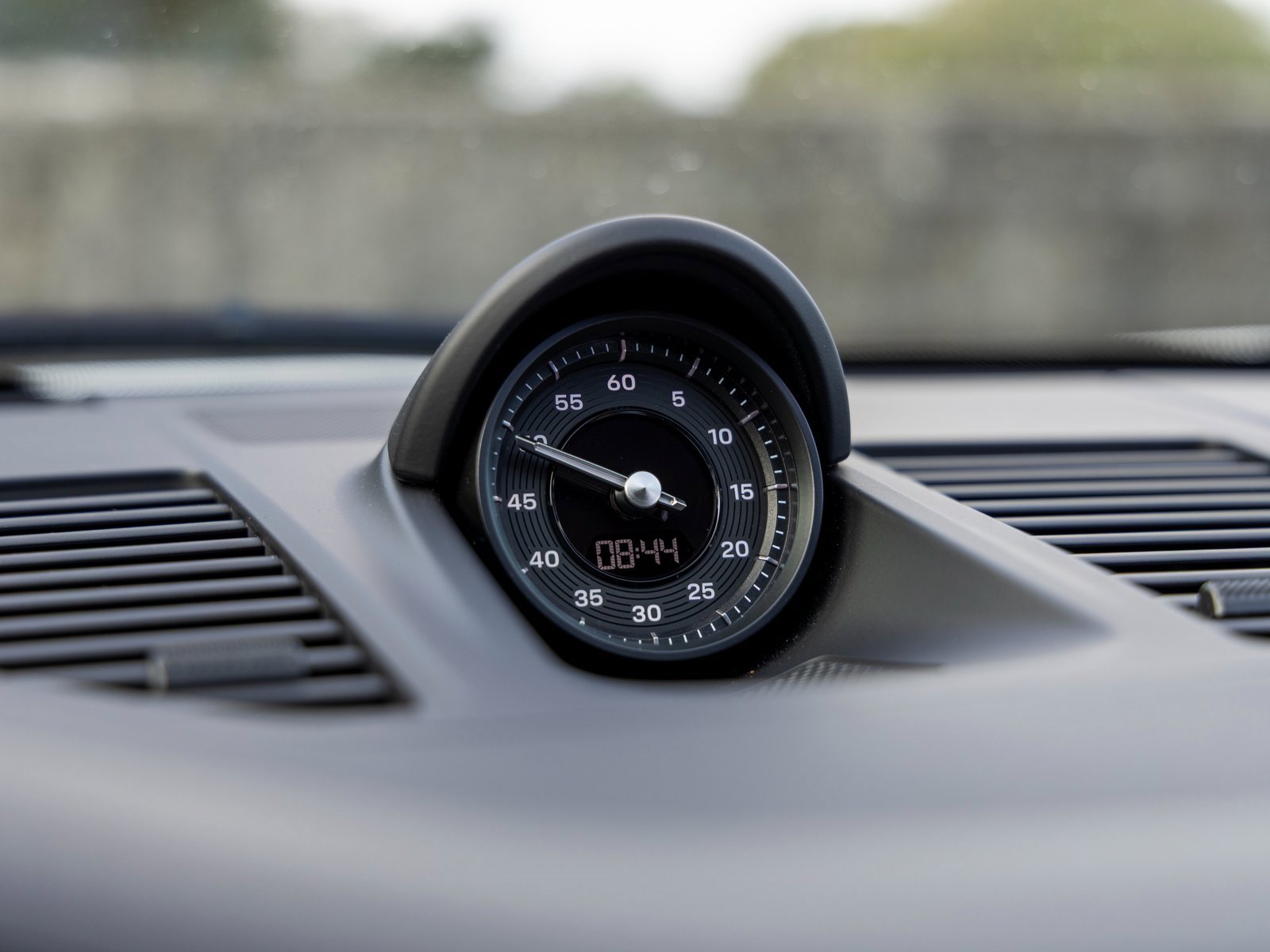 Used 2024 Porsche 911 Carrera GTS image 34