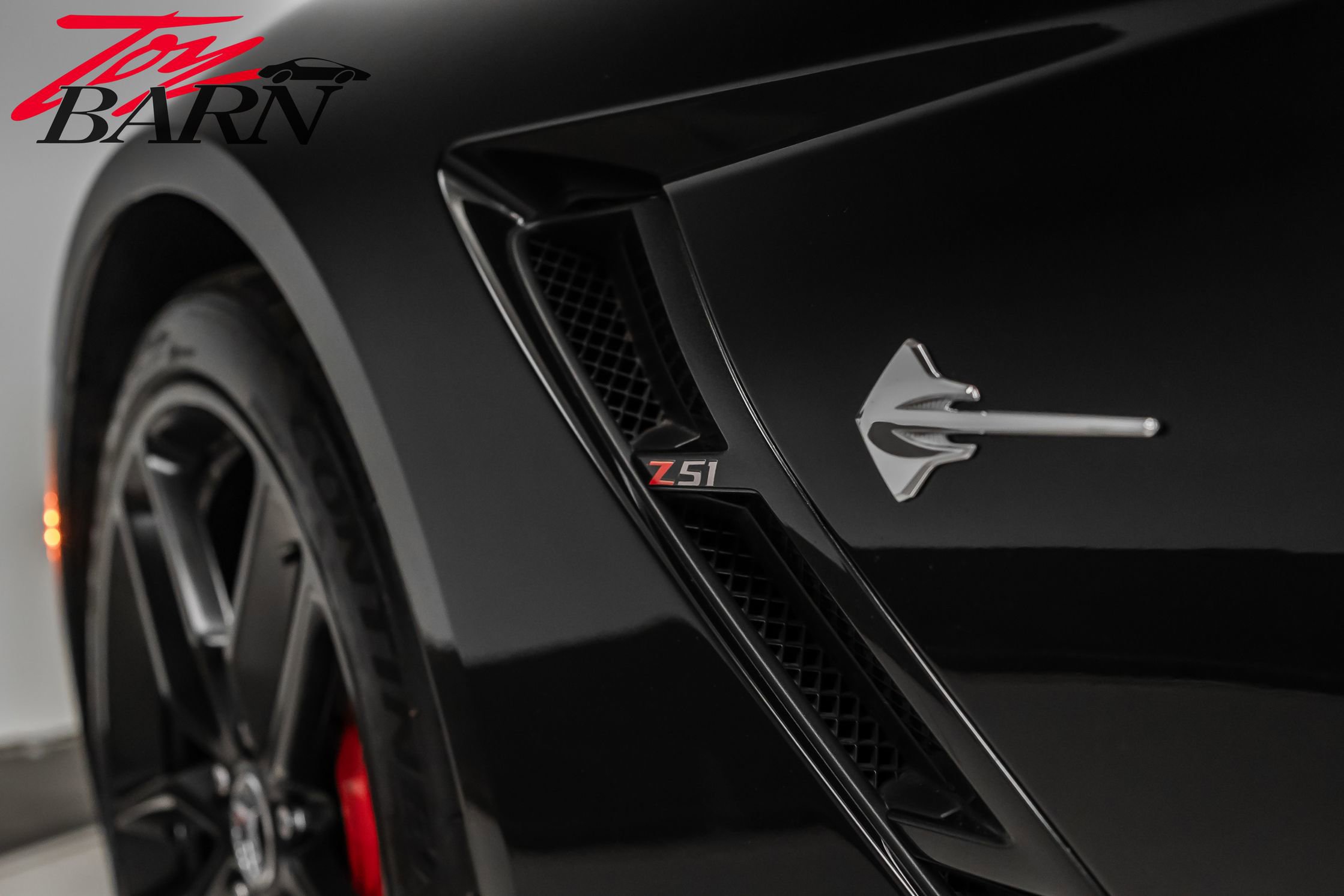 Used 2014 Chevrolet Corvette Z51 w/ 2LT Preferred Equipment Group image 23