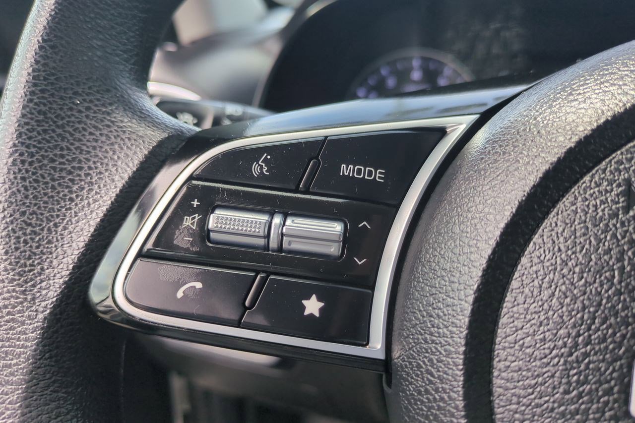 Certified 2023 Kia Forte LXS image 12