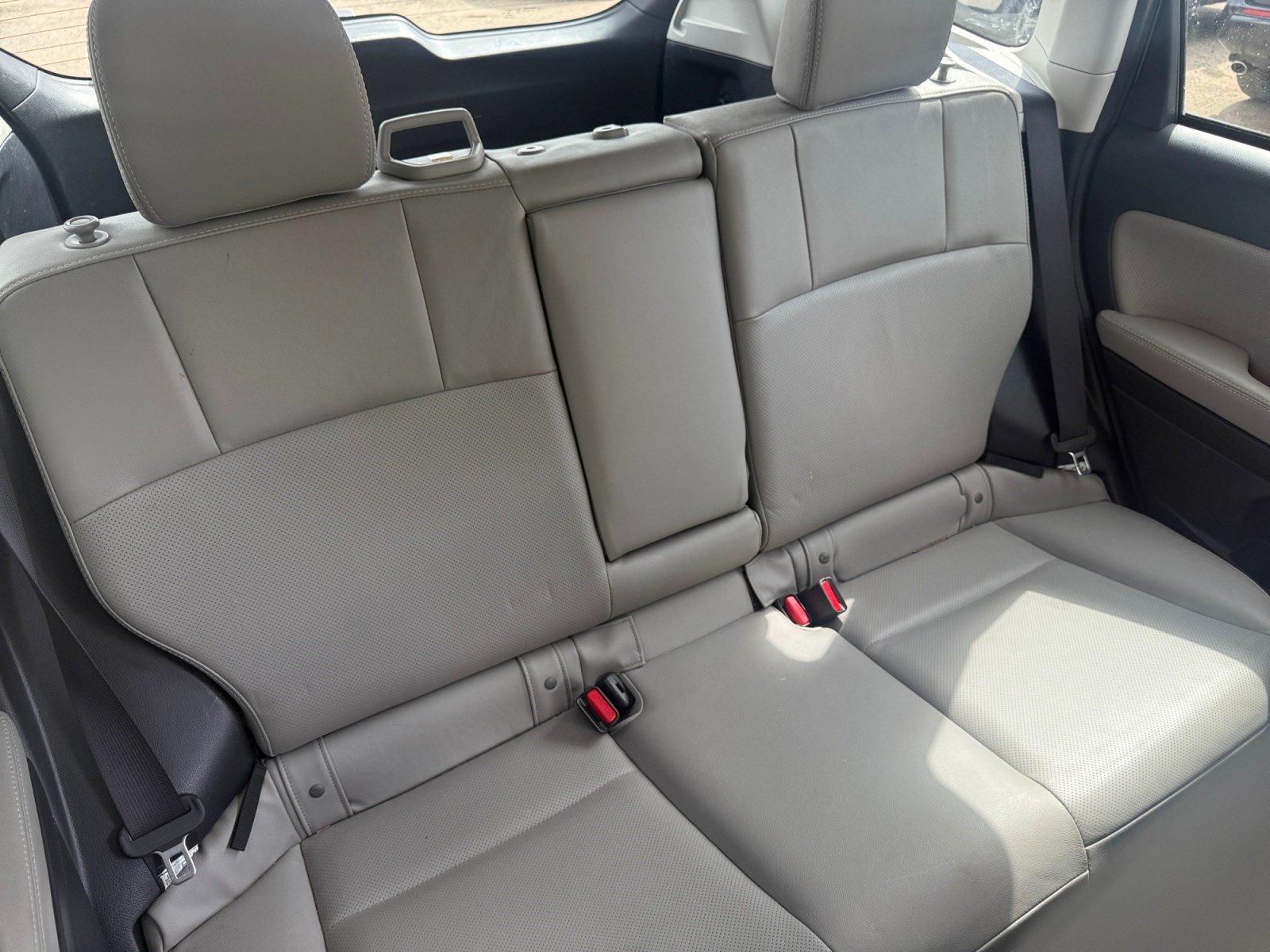 Used 2016 Subaru Forester 2.5i Limited AWD/4WD image 18