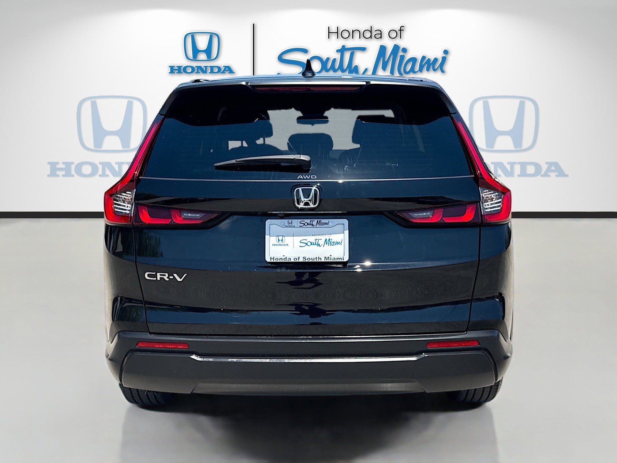 Used 2025 Honda CR-V LX image 6
